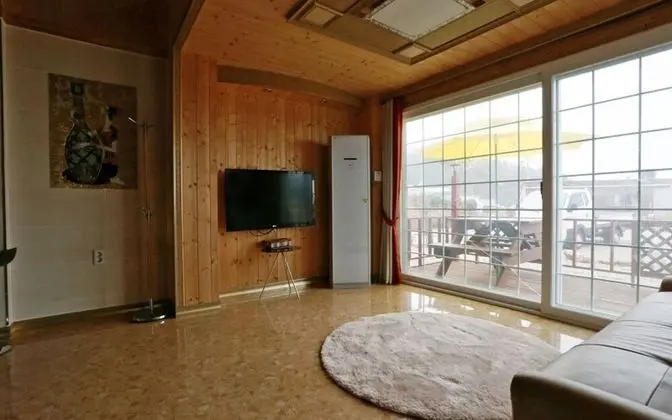 Oda (Ato (Unshared House type Duplex type))