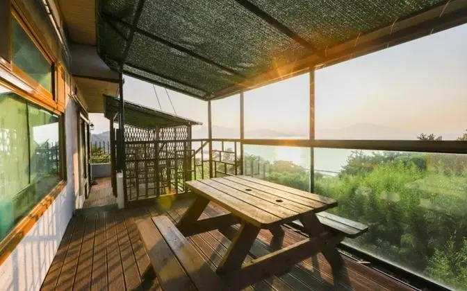 Oda (Gaetnaeum (Ocean view Private terrace)