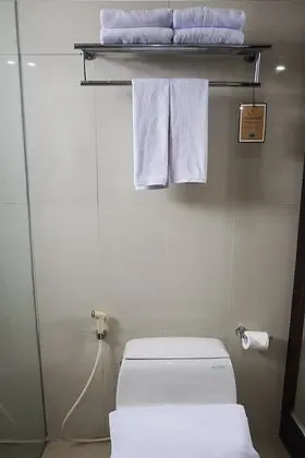 Superior Oda, Şehir Manzaralı