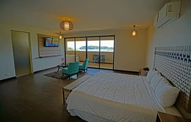 Süit, Balkon, Okyanus Manzaralı
