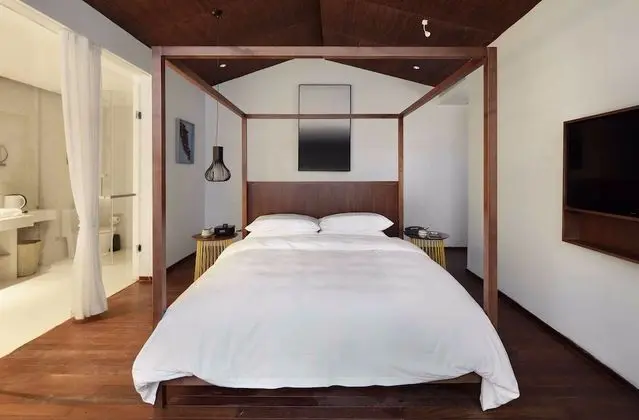 Signature Tek Büyük Yataklı Oda, Bahçe Manzaralı