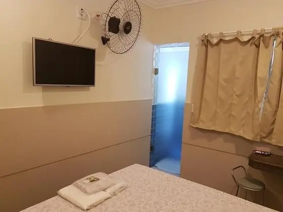 Tek Büyük Yataklı Oda