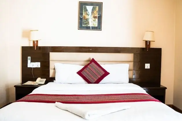 Standard Tek Büyük veya İki Ayrı Yataklı Oda