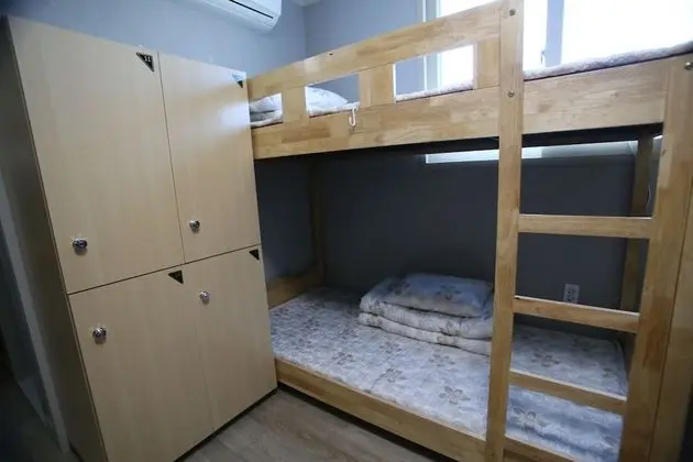 Ortak Ranzalı Oda, Sadece erkekler için (8 Beds)