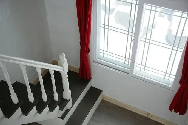 Family Dubleks, 2 Büyük (Queen) Boy Yatak, Dağ Manzaralı