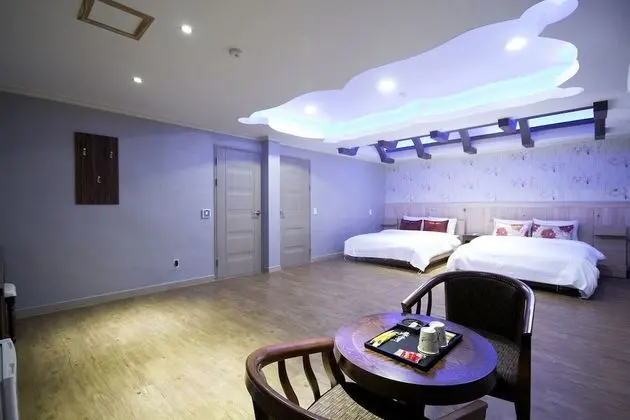 Oda (Special Room)