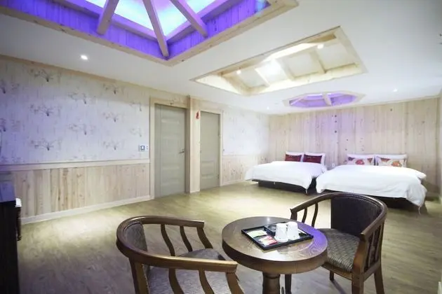 Oda (Special Room)