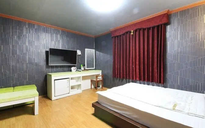 Oda (Standard Room)