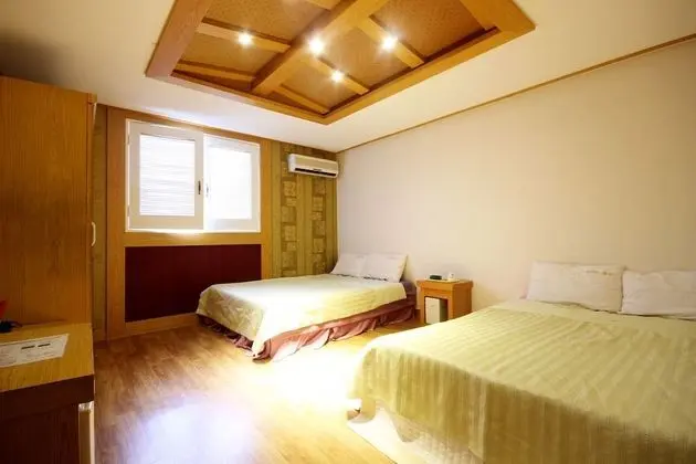 Oda (Twin room)