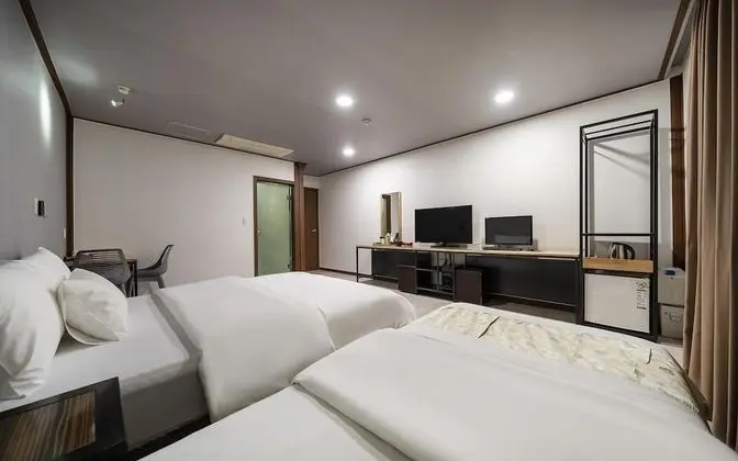 Oda (Special Room)
