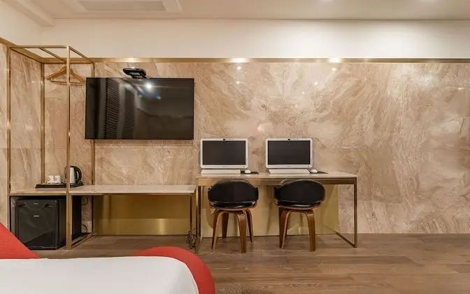 Oda (Deluxe Room A (King bed 2-person spa )