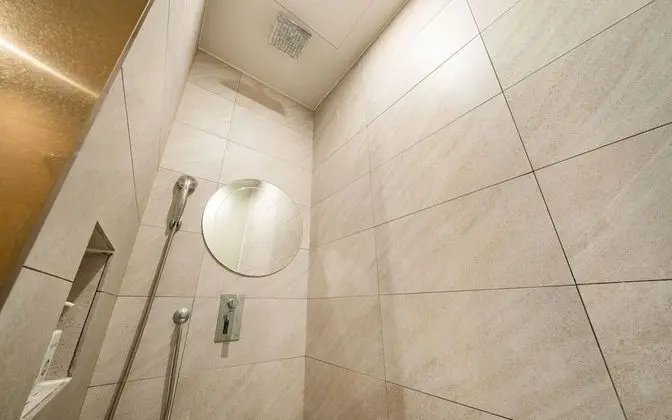 Oda (Deluxe Room A (King bed 2-person spa )