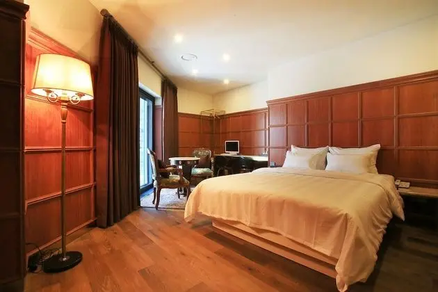 Oda (Deluxe Room A (King bed 2-person spa )