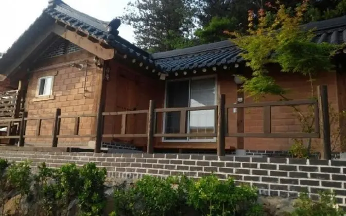 Oda (ChiyuChae (Ondol Unshared House))