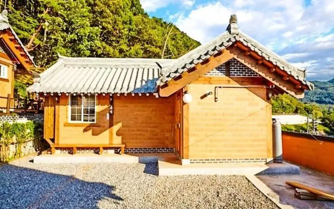 Oda (HyusikChae (Ondol room Unshared House)