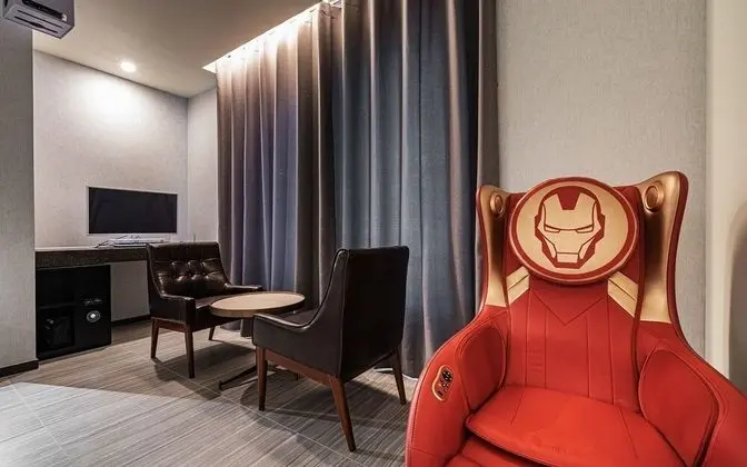 Oda (VIP - Movie theater (beam project bod)