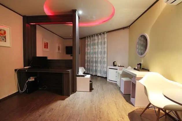 Oda (Semi-special room)