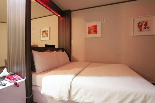 Oda (Semi-special room)