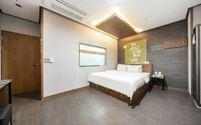 Oda (Special room (styler massage chair fi)