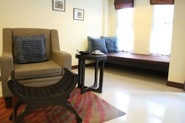 Tazs Deluxe