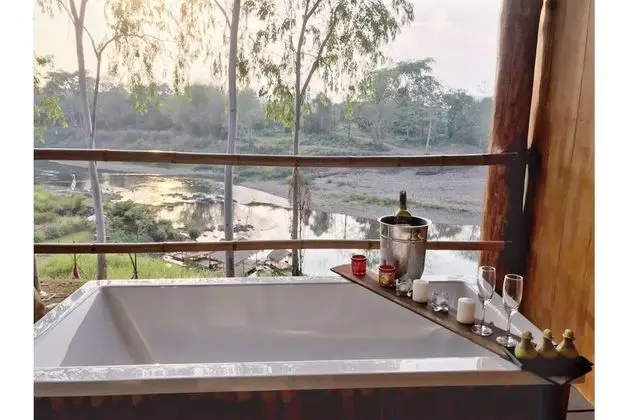Deluxe Room, River Front