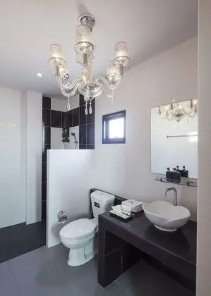 3 Bedrooms Villa