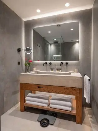 Luxury Dört Kişilik Oda, Bahçe Manzaralı