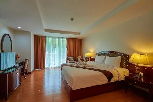 Superior King Room