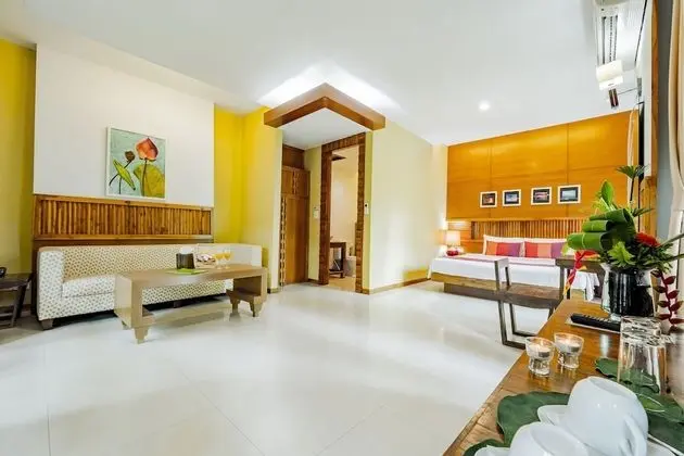 Premier Room