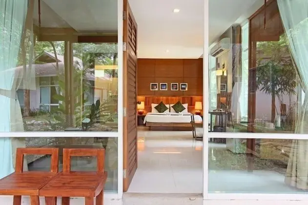Premier Room