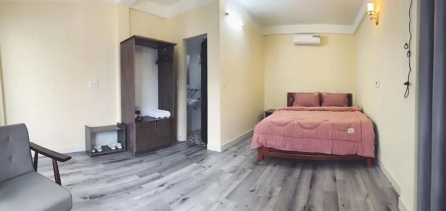 Tek Büyük Yataklı Oda