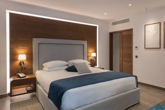 Ambassador Wellbeing Suite Sea View with Private Pool
