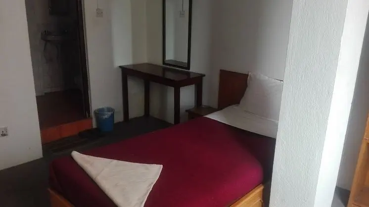 Economy Tek Kişilik Oda
