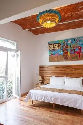 Deluxe Oda, 1 En Büyük (King) Boy Yatak