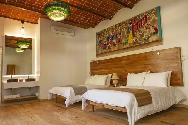 Deluxe Tek Büyük Yataklı Oda