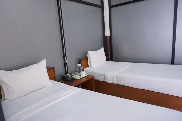 Standard Twin Room with Air Condition