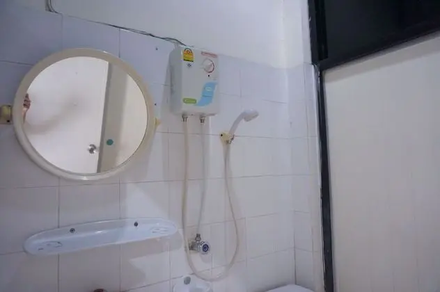 Standard Twin Room with Air Condition