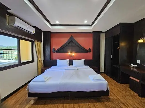 Deluxe Tek Büyük Yataklı Oda