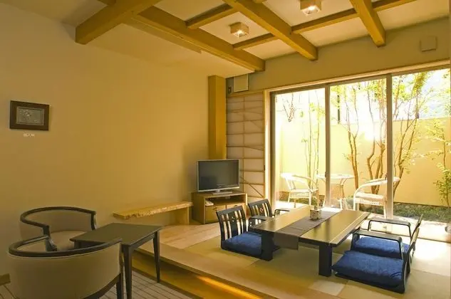 Traditional Oda, Sigara İçilmez (Japanese-Style)
