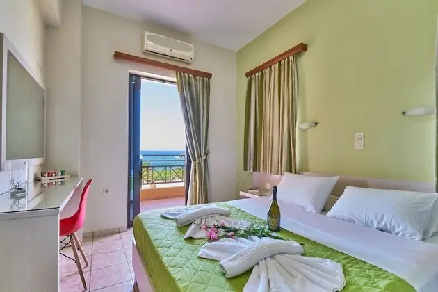 Apart Daire, 2 Yatak Odası, Deniz Manzaralı