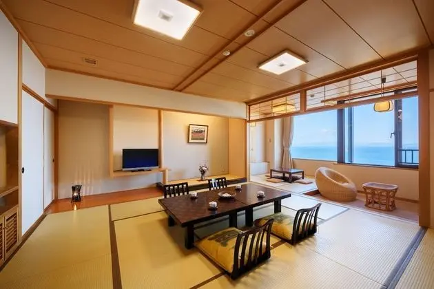 Traditional Oda, Sigara İçilmez, Deniz Manzaralı (Japanese Style Room)