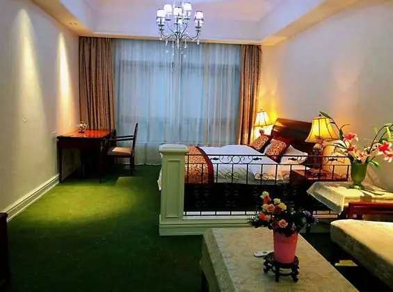 Deluxe Tek Büyük Yataklı Oda