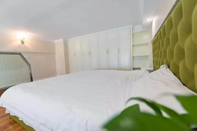 Business Çatı Katı (Loft)