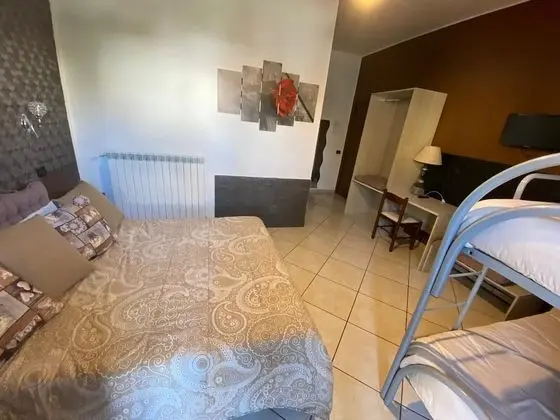 Deluxe Oda, Engellilere Uygun, Bahçe Manzaralı