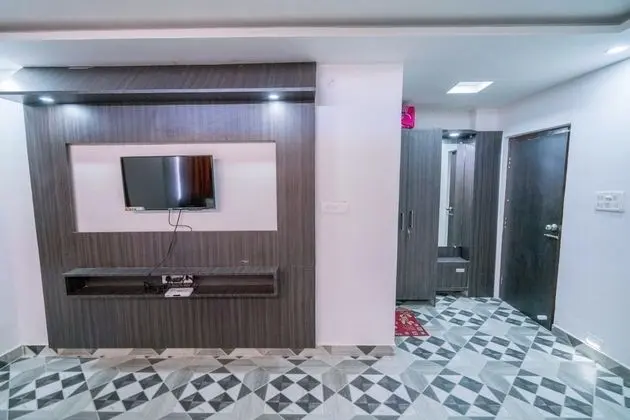 Deluxe Tek Büyük Yataklı Oda, Sigara İçilebilir, Şehir Manzaralı