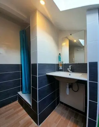 Basic Tek Kişilik Oda, Ortak Banyo