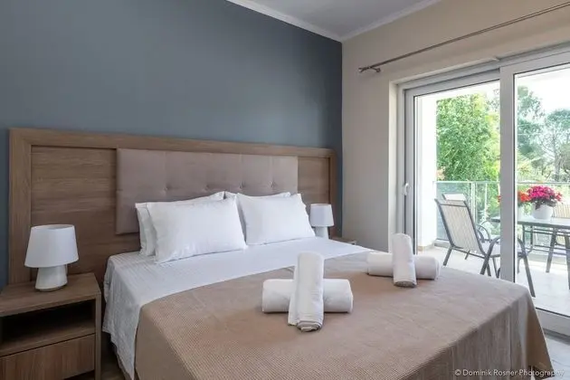 Classic Villa, 4 Yatak Odası, Havuz Manzaralı (A)