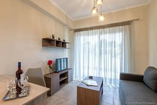 Classic Villa, 4 Yatak Odası, Havuz Manzaralı (A)
