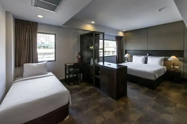 Deluxe Family Room