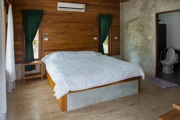 Basic Tek Büyük Yataklı Oda